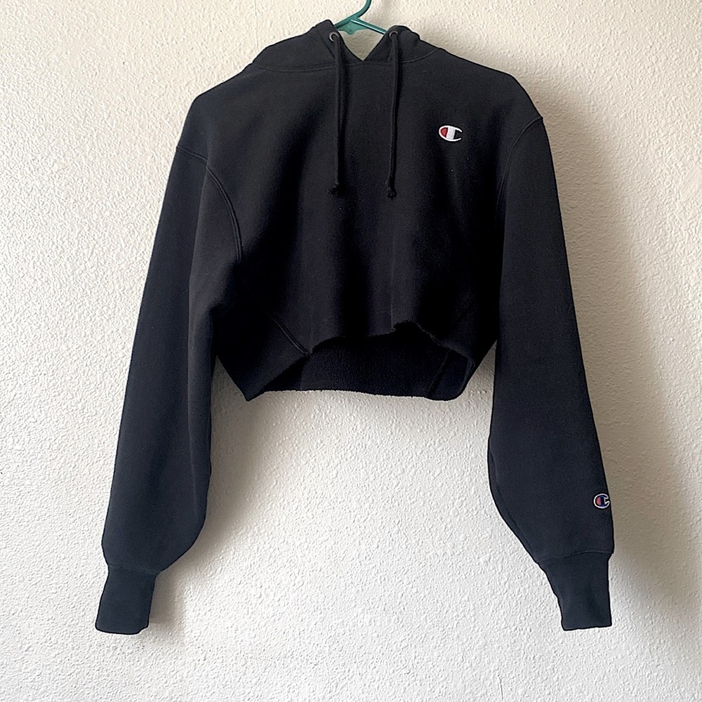 Champion Womens Reverse Weave Cropped Cut-Off Hoodie